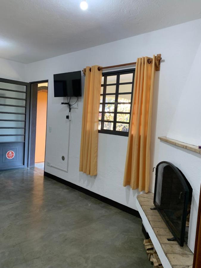 Casa Da Ines Exclusiva Para 01 Ou 02 Casais Ou Familia 蒙特韦尔迪 外观 照片